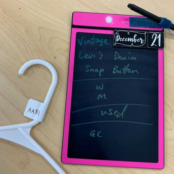 Vintage Levi's Pearl Snap Chambray Top Size M Studded Silver Streak Pockets - Picture 9 of 10